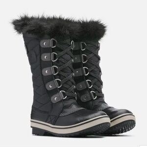 Sorel boys boots